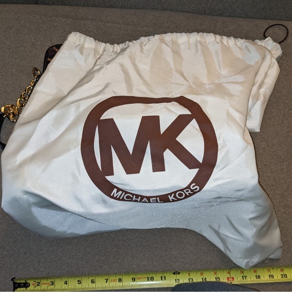 Stunning MK animal print bag! - Picture 6 of 8